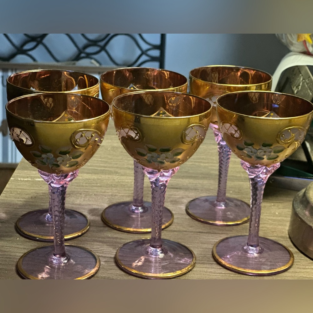 SOLD!!!!!!Vintage Italian Murano Glass Hand painted wine glasses. (Set of 6)
